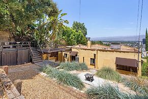 Fredonia by Avantstay Great Views of Studio City