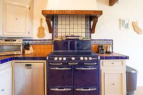 Fredonia by Avantstay Great Views of Studio City