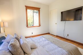 Fredonia by Avantstay Great Views of Studio City