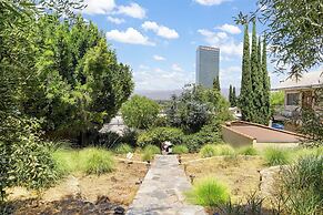 Fredonia by Avantstay Great Views of Studio City