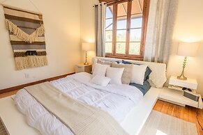 Fredonia by Avantstay Great Views of Studio City