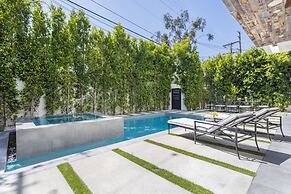 North Vista by Avantstay Stylish Villa in Weho, Walk to Melrose, Pool+