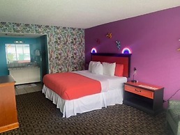 The District Hotel Club and Resorts