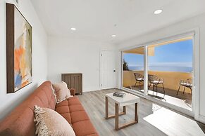 Castlewood by Avantstay Malibu Cliffside + View