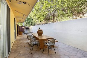 Castlewood by Avantstay Malibu Cliffside + View