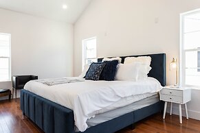 Ince by Avantstay 100 Meters to Amazon Studios