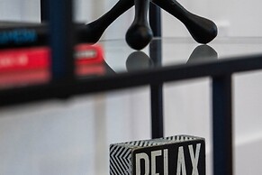 Ince by Avantstay 100 Meters to Amazon Studios