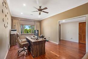 Colven by Avantstay Pool + Spa Near Golf Course