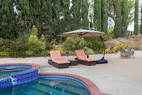 Colven by Avantstay Pool + Spa Near Golf Course