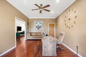 Colven by Avantstay Pool + Spa Near Golf Course