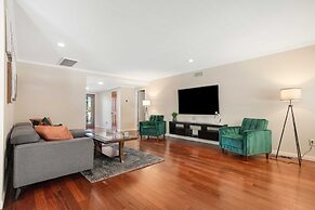 Colven by Avantstay Pool + Spa Near Golf Course