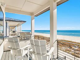 Upscale Newly Built Home w/ Gulf Views + Private Pool!