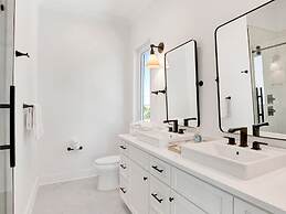 Upscale Newly Built Home w/ Gulf Views + Private Pool!