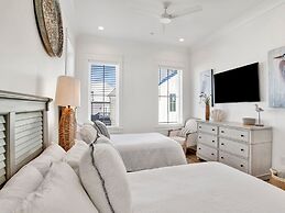 Upscale Newly Constructed Home Across From Beach w/ Community Pool!