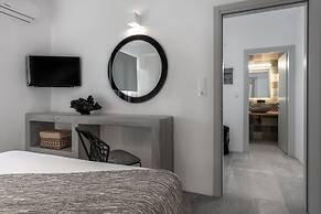 Manesis Suites