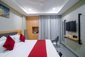 Saltstayz Select - Golf Course Road & Sector 57