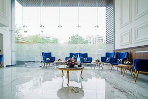 Saltstayz Select - Golf Course Road & Sector 57