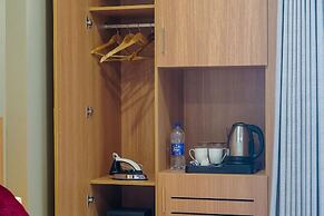 Saltstayz Select - Golf Course Road & Sector 57