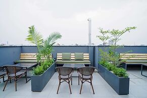 Saltstayz Select - Golf Course Road & Sector 57