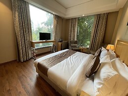 Saltstayz Select - Galleria Market & Golf Course Road