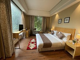 Saltstayz Select - Galleria Market & Golf Course Road