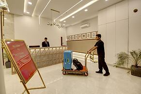 Saltstayz Premier - Golf Course Extension Road