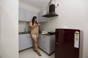 Saltstayz Premier - Golf Course Extension Road