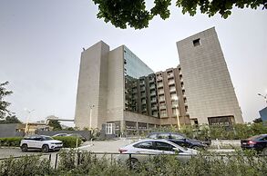 Saltstayz Premier - Golf Course Extension Road