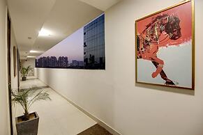 Saltstayz Premier - Golf Course Extension Road