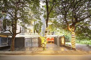 Saltstayz Select - Huda City Center