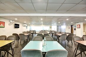 Saltstayz Select - Huda City Center