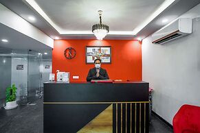 Saltstayz Select - Huda City Center