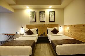 Saltstayz Select - Nehru Place & New Friends Colony