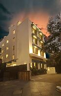 Saltstayz Select - Nehru Place & New Friends Colony