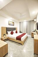 Saltstayz Premier – Cyber Hub