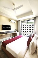 Saltstayz Premier – Cyber Hub