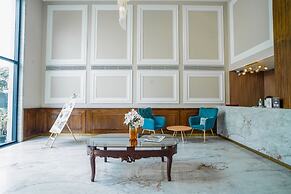 Saltstayz Premier – Cyber Hub