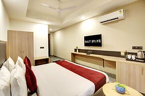 Saltstayz Premier – Cyber Hub