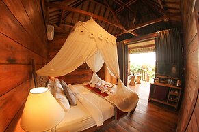 Belvilla Moksha Ceking Rice TerraceNearUbud Jungle Swing