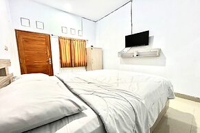 Belvilla Dedyluminous Near Sunset Beach Tanah Lot