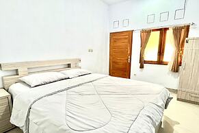 Belvilla Dedyluminous Near Sunset Beach Tanah Lot