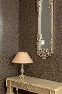 Central Warsaw Apartment by Renters