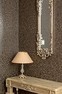 Central Warsaw Apartment by Renters