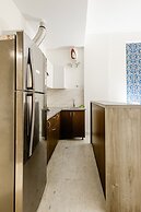 Lime Tree Hotel Golf Course Road Sec-43