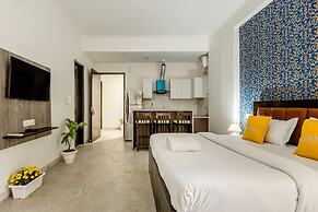 Lime Tree Hotel Golf Course Road Sec-43