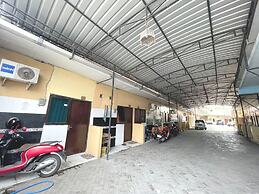 OYO 93643 Hidayah Homestay Syariah