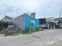 OYO 93643 Hidayah Homestay Syariah