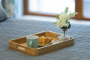 Zajezdnia Wrzeszcz Apartment by Renters