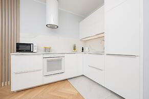 Zajezdnia Wrzeszcz Apartment by Renters