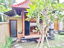 Belvilla Serene Picturesque Near Monkey ForestNearPura Tirta Tawar